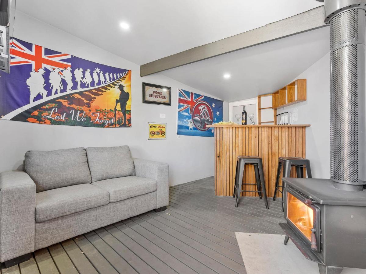 Stunning 4Br Cottage In The Heart Of Ballarat - Pet Friendly & Fast Wifi ภายนอก รูปภาพ